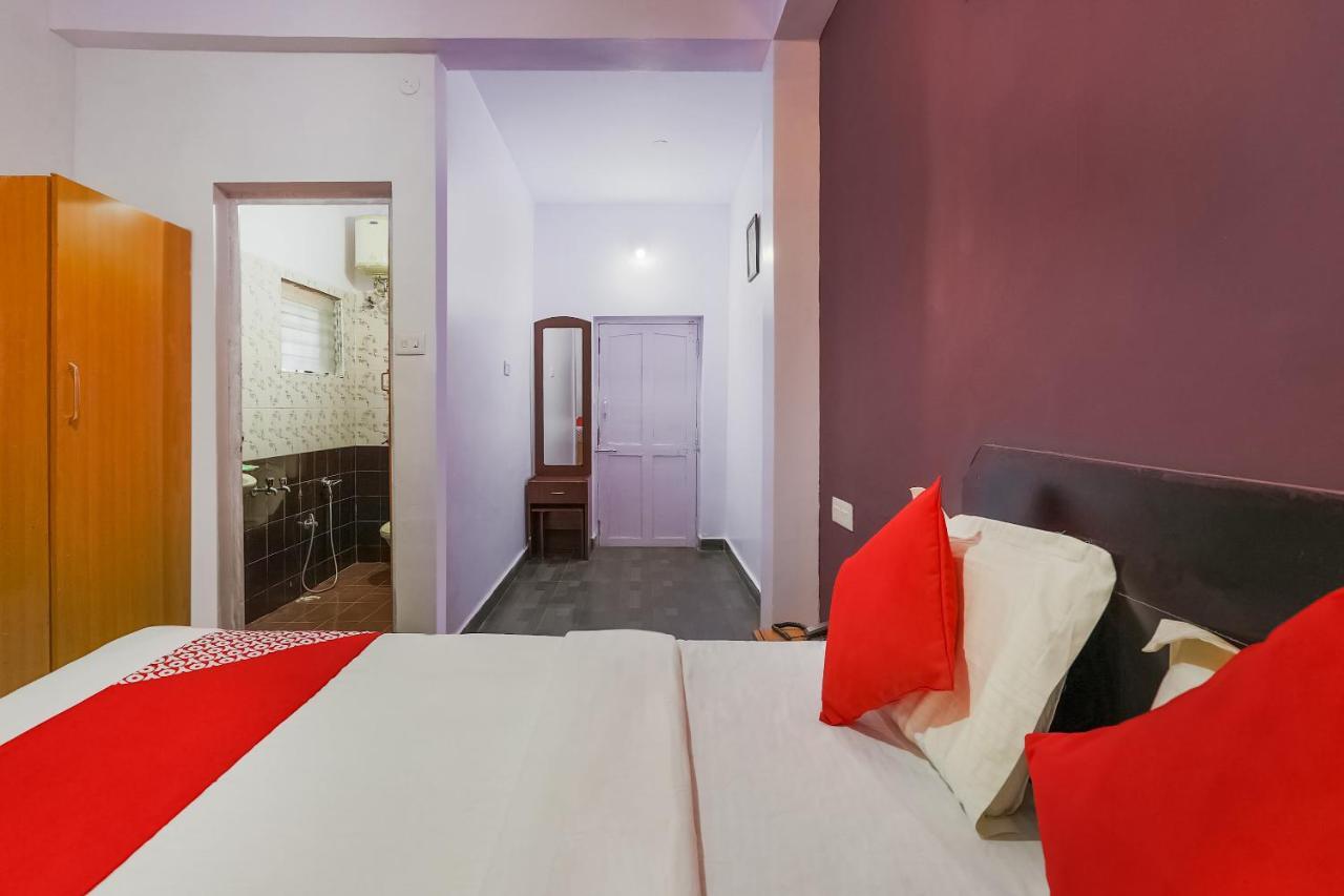 Oyo 27895 Memo Rooms Уті Екстер'єр фото